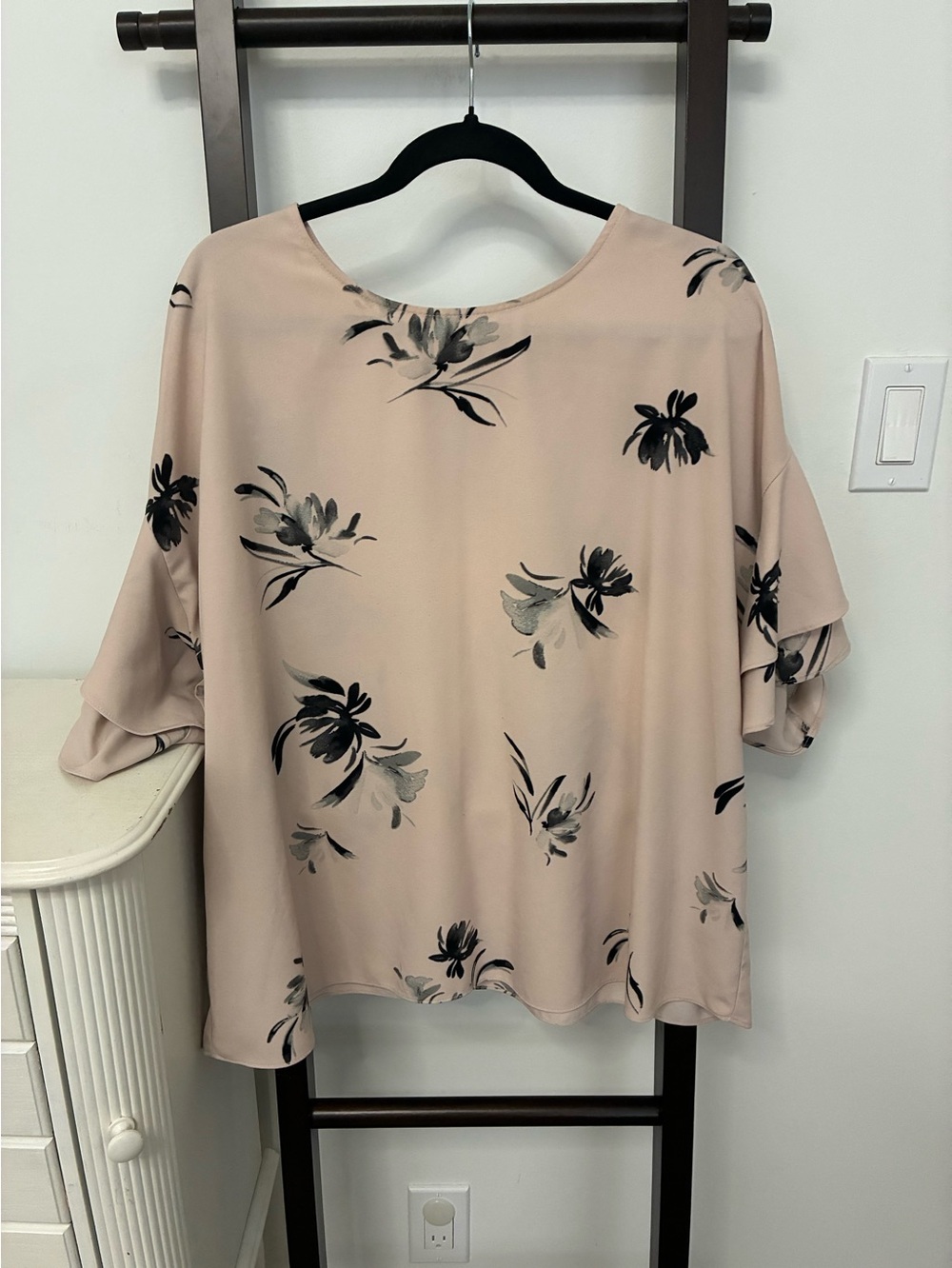 Floral Print Ruffle Sleeve Blouse - Blush pink with black flowers. 1X
Feminine